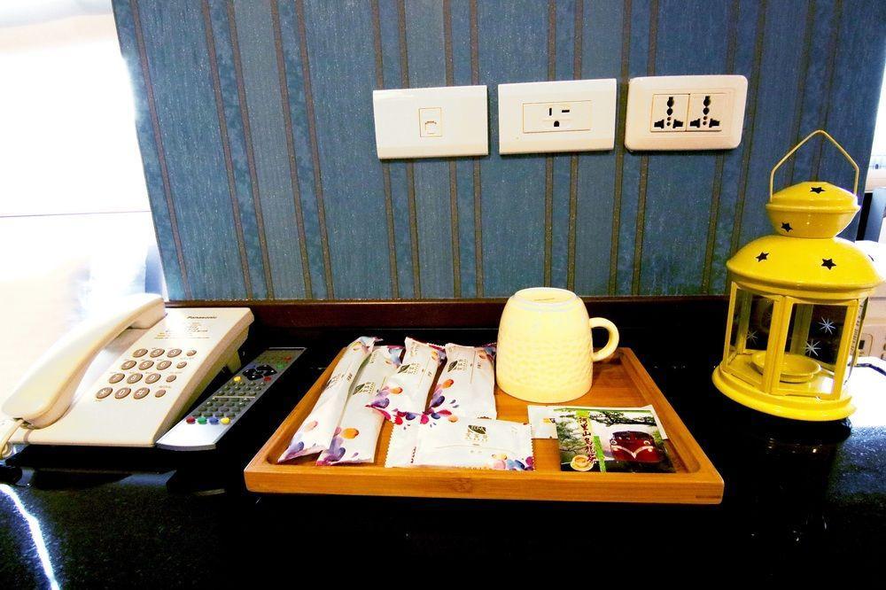 Hotel 6 - Ximen Tajpej Zewnętrze zdjęcie